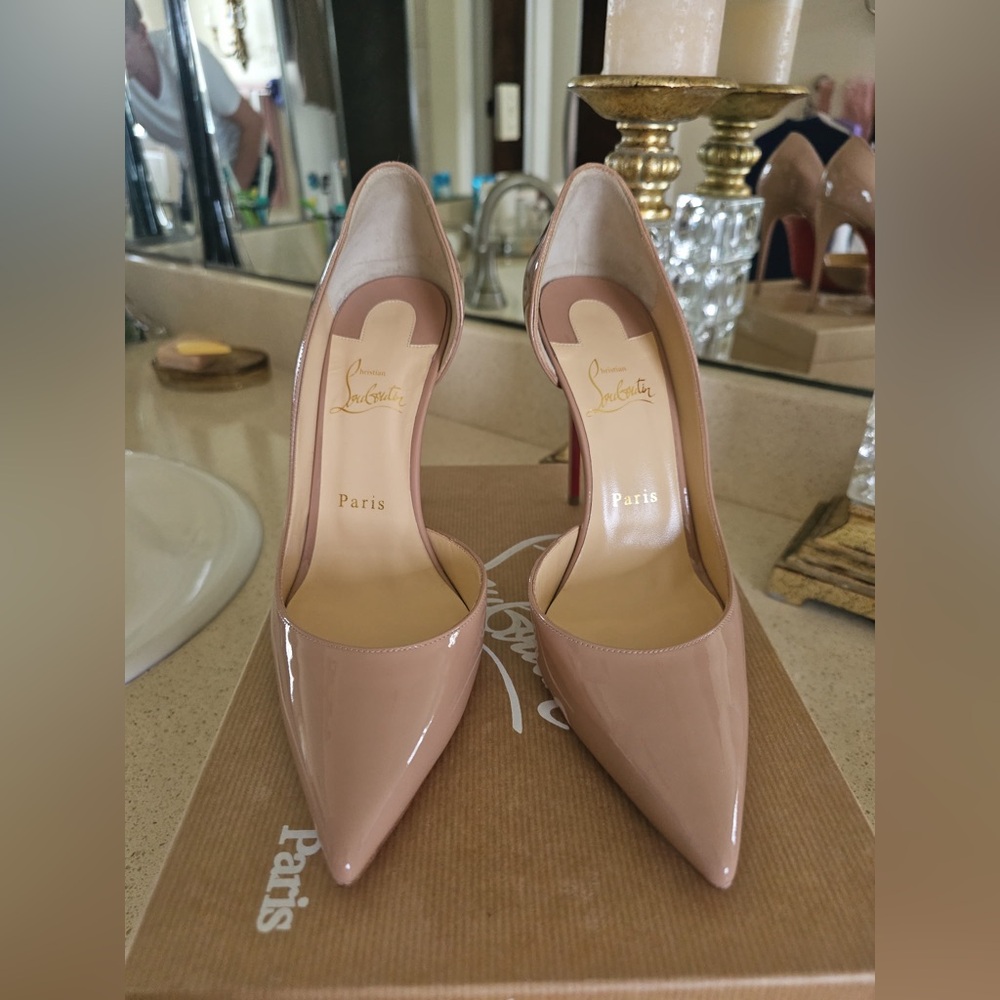 Christian Louboutin, half Dorsey stiletto heel 100 mm nude